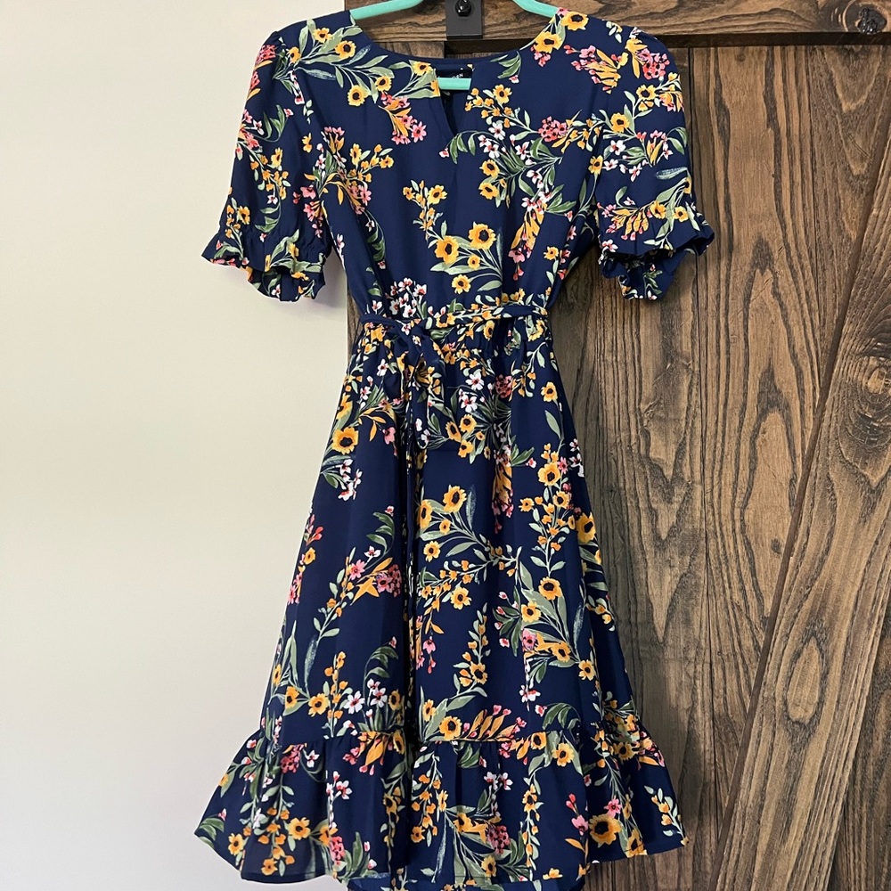 Blue floral dress!